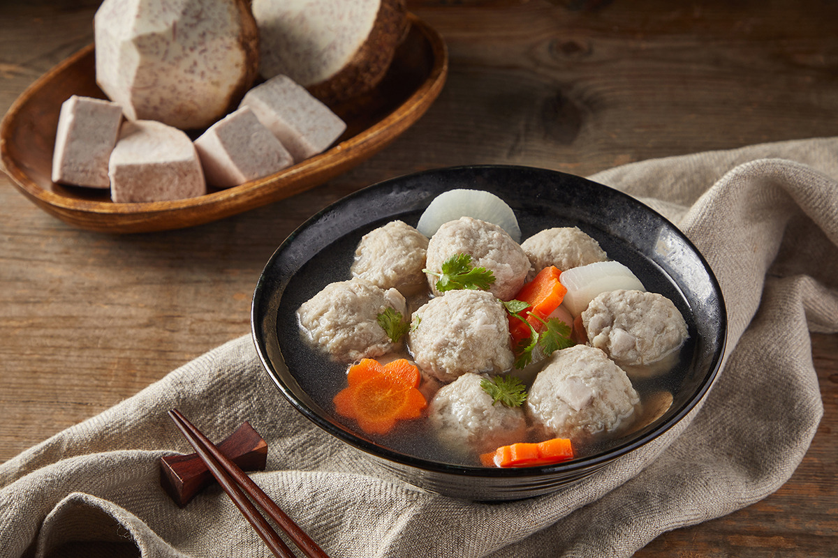 小方塊芋頭角與貢丸的完美結合,香甜鬆軟的芋頭塊,與貢丸漿相互融合,是小孩也會很喜歡的口味。