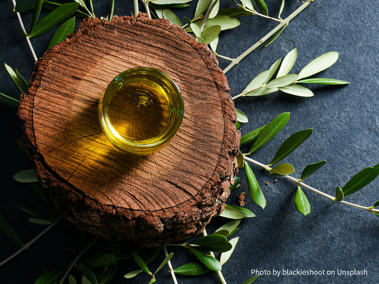 是否進行過濾,對於橄欖油後續的風味表現,有著關鍵性的影響。