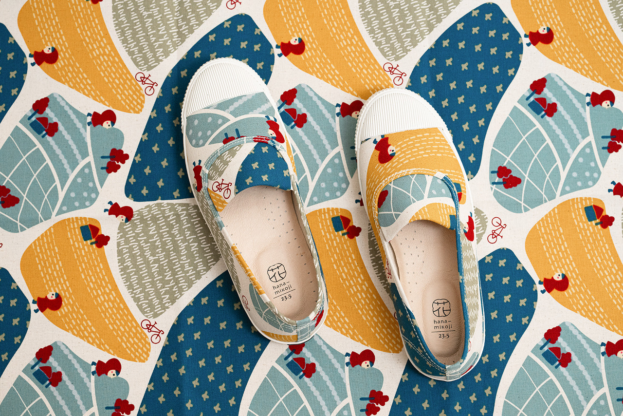 粉絲敲碗【菓菓日】小紅帽 - 女休閒鞋/帆布鞋 - 棉.麻 多色