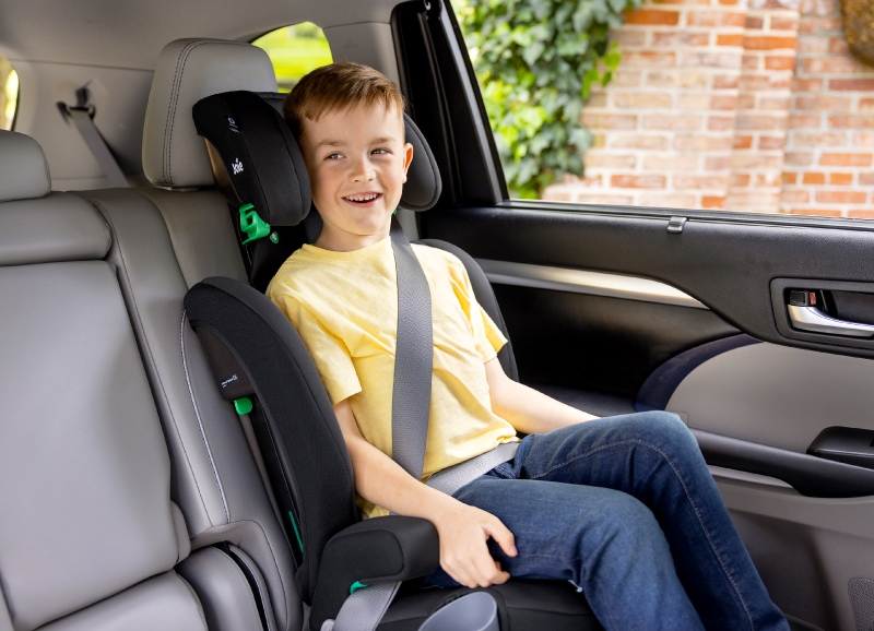 elevate™ R129 2-12歲成長型汽座2.png