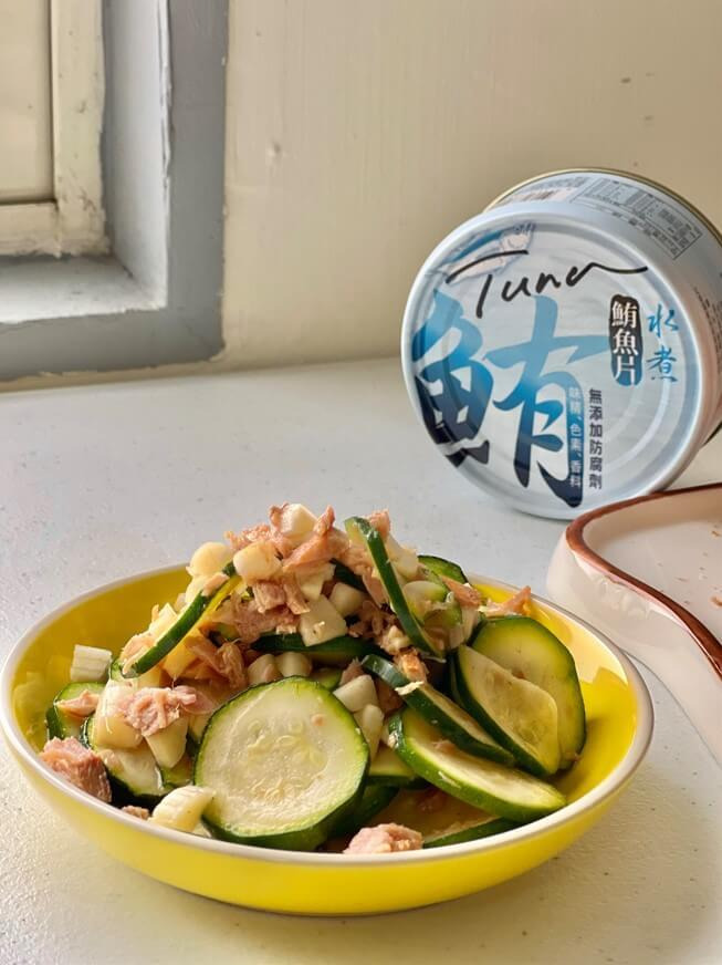 鮪魚片拌櫛瓜