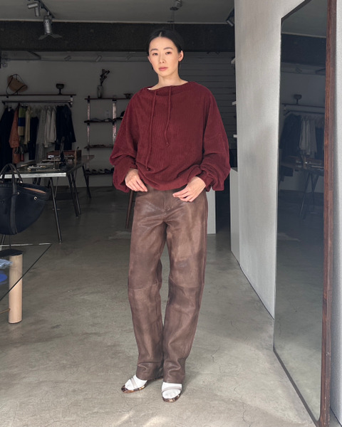 heavy lamb leather pants in dark brown - AURALEE FUJIN TREE 355