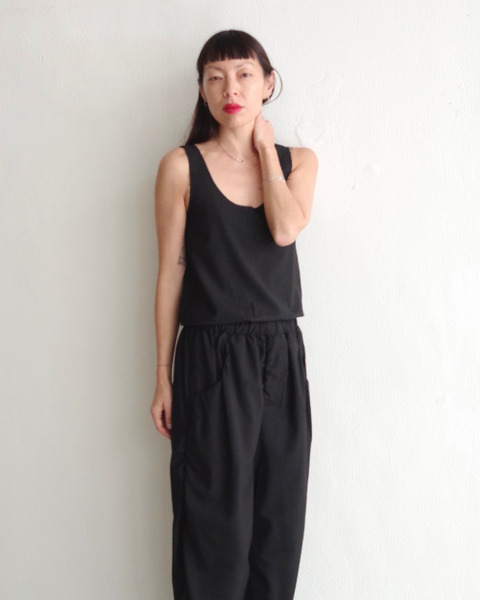 no.208 summer wool gathered top in black