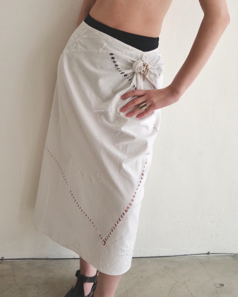 napkin ring skirt in off white