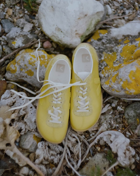 VEJA x Baserange sneaker Jitsu in liquor tilleul