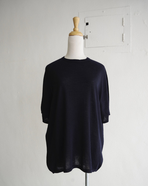 classic t-shirt in navy