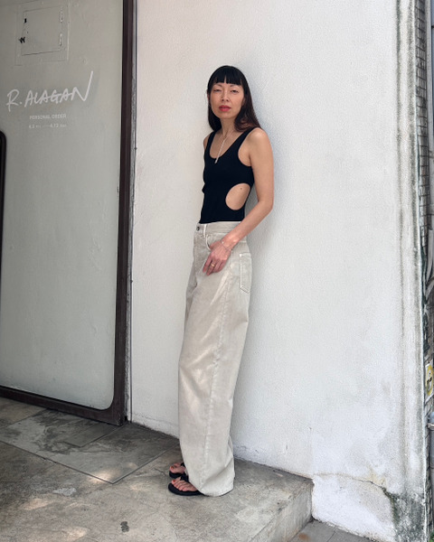 garment-dyed finx corduroy 5p wide pants in white khaki