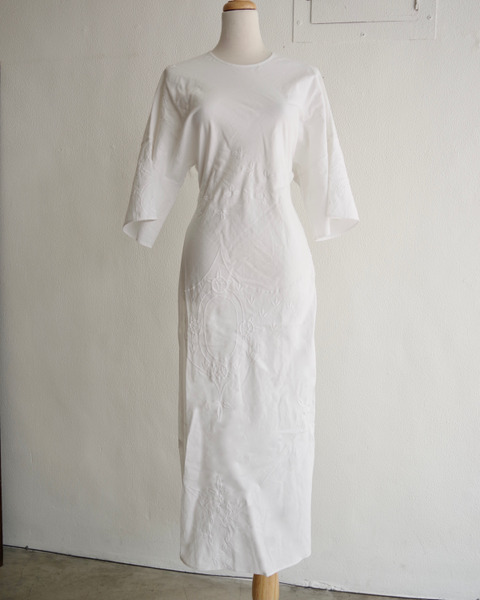 napkin ring dress in off white