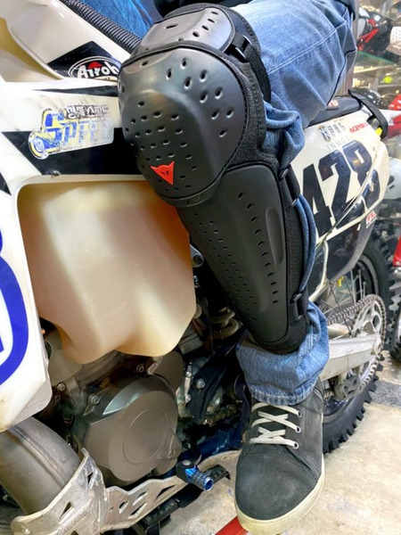 義大利Dainese Knee V E1 長版護膝通勤越野林道滑胎下坡車腳踏車膝脛護