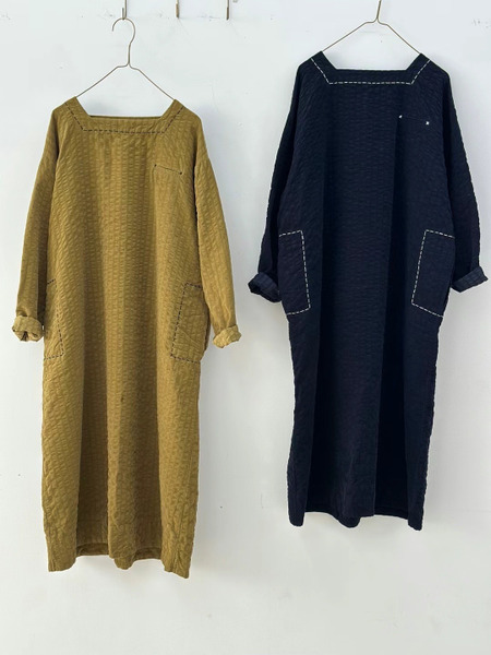 【現貨】正韓 小花家 冬新品 車線森林系方領洋裝