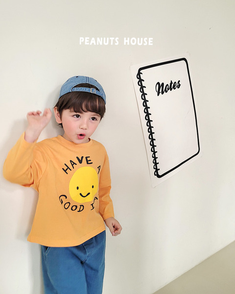 【現貨110】韓國 花生家 Peanuts  笑臉同色拼接長袖上衣