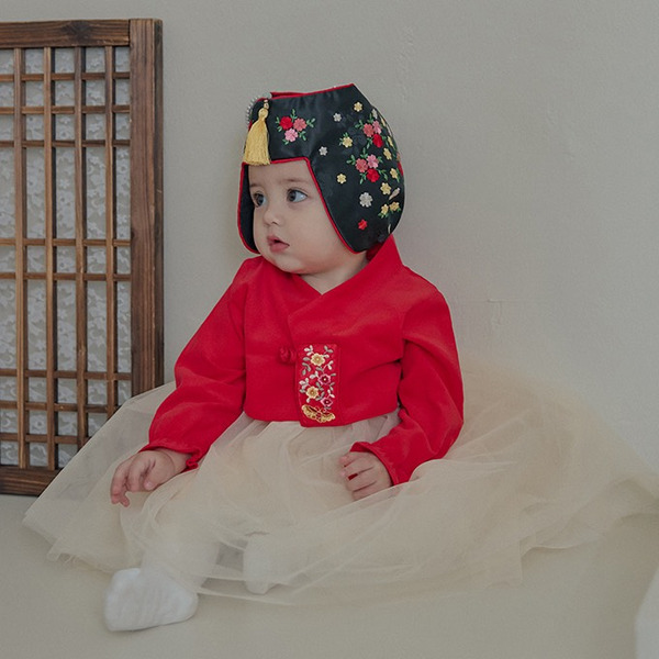 Little Tini｜紅包拿來韓服套裝