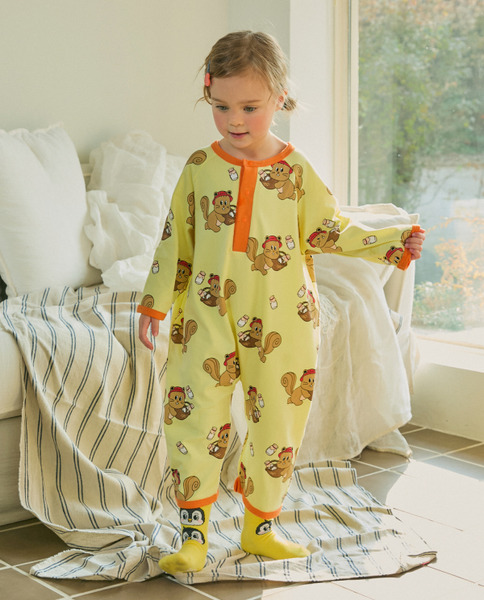 Rototobebe｜下面有拉鍊之野餐松鼠連身服