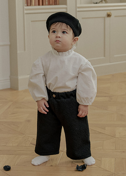 Little Tini｜仔細看花紋長褲