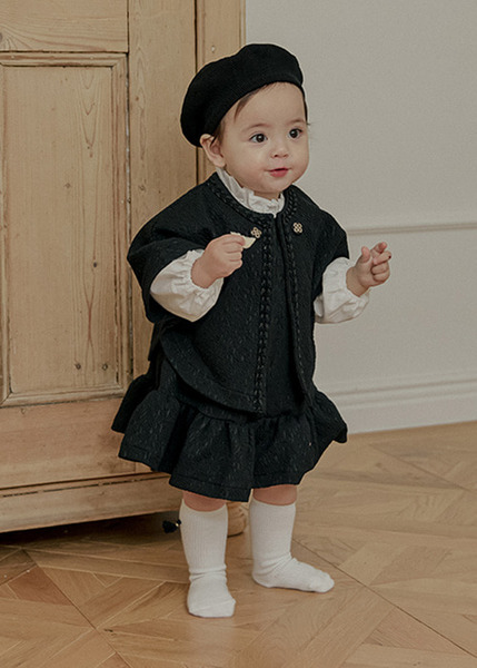 Little Tini｜金貴斗篷