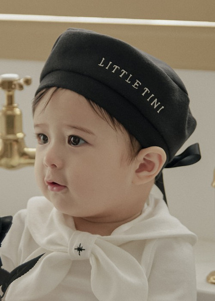 Little Tini｜黑蝴蝶貝雷帽