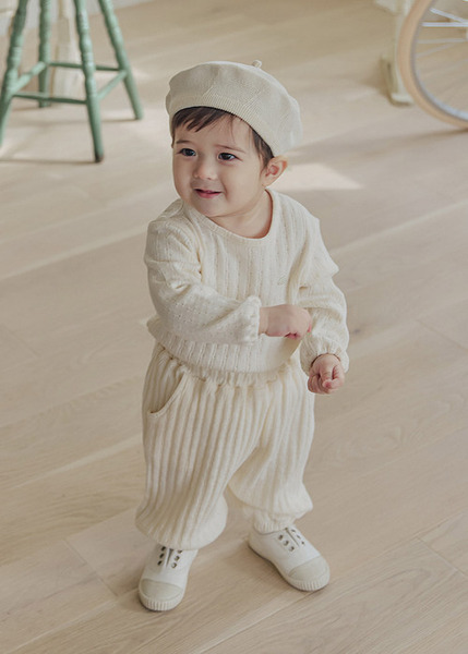 Little Tini｜洞洞螺紋褲子-白