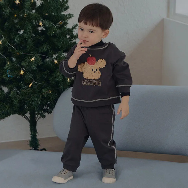 UBMOM｜蘋果狗狗套裝