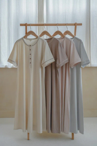 Peekaboo｜清淡寡味莫代爾媽咪睡裙(4色)