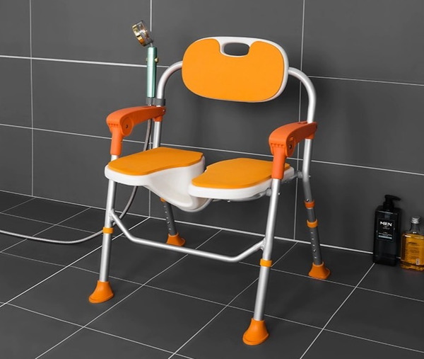 富士康 洗澡椅 FZK- 186 可收合 有溝槽方便洗下體