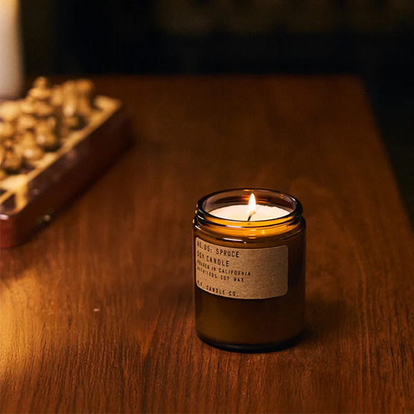 美國 P.F. CANDLE│No.05 雲杉之森│大豆香氛蠟燭 (7.2oz)