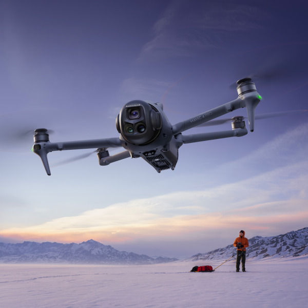 DJI Mavic 4 Pro 空拍機