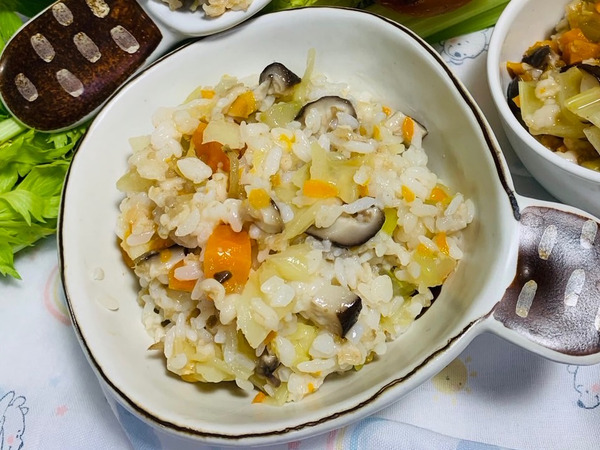 御膳寶寶粥-高麗菜牛蒡香菇燕麥軟飯