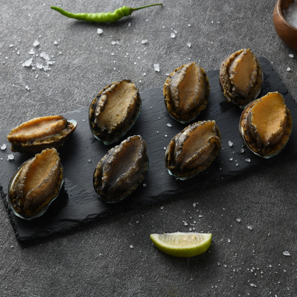 熟凍半殼大鮑魚（手掌大）