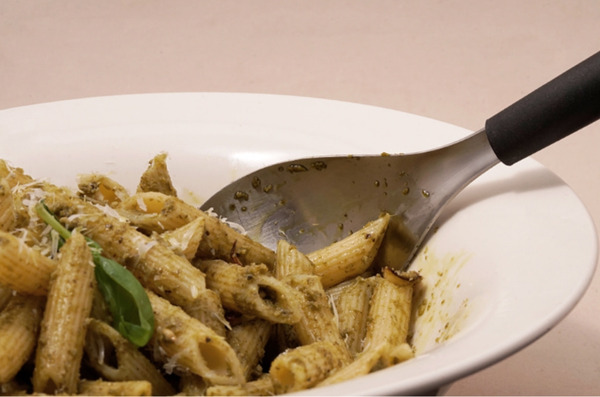 【TRIANGLE德國三角牌】服務湯匙 湯匙 上菜湯匙 高級湯匙 手柄符合高級食品安全聚丙烯