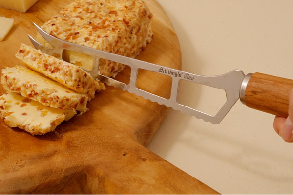 【Triangle 三角牌】德國 起司刀 尖頭鋸齒李木握把起司刀(起司 帕馬森起司 鋸齒起司刀) 起司刀 德國製