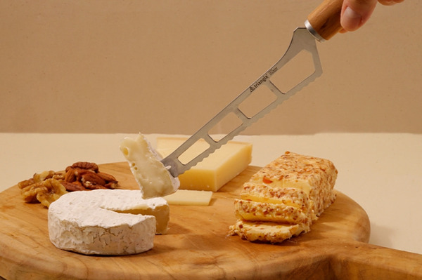 【Triangle 三角牌】德國 起司刀 尖頭鋸齒李木握把起司刀(起司 帕馬森起司 鋸齒起司刀) 起司刀 德國製