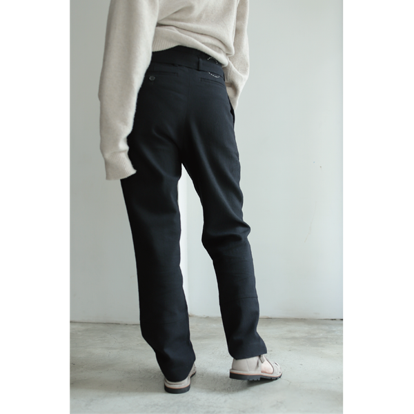 COSMIC WONDER - Wool Belted Pleated Trousers (BEIGE / BLACK)