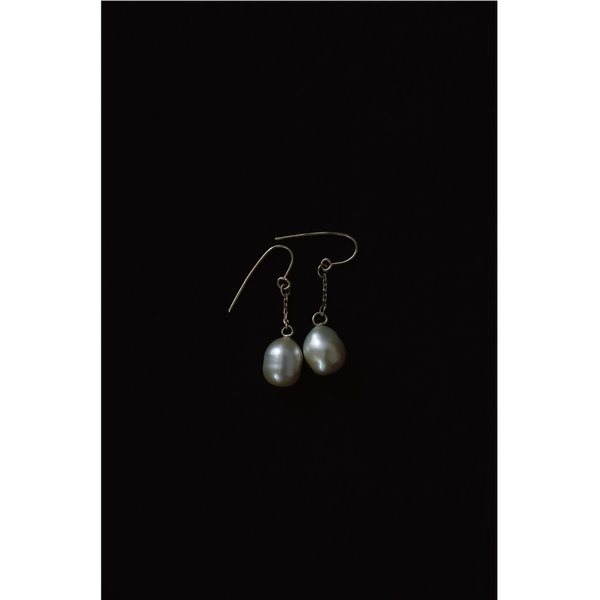 MARIKO TSUCHIYAMA - Lemonade pearl Single Earring (South sea pearl)