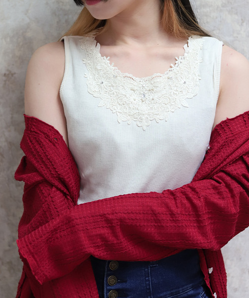 吸濕快乾蕾絲圖案背心