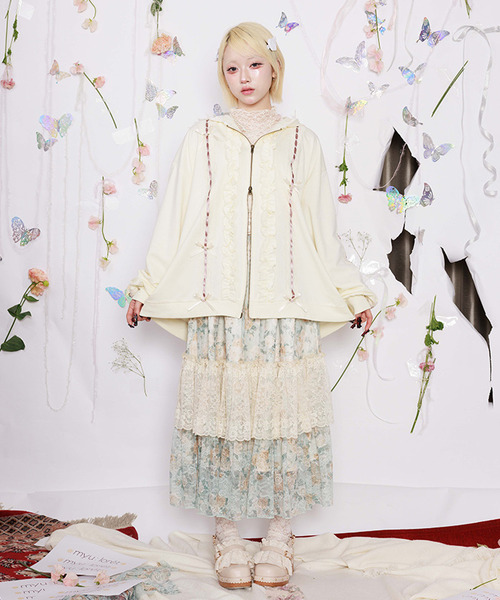 玫瑰蝴蝶結後蕾絲連帽上衣