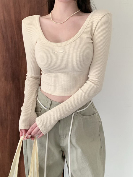 [預購]U領金屬標彈力上衣