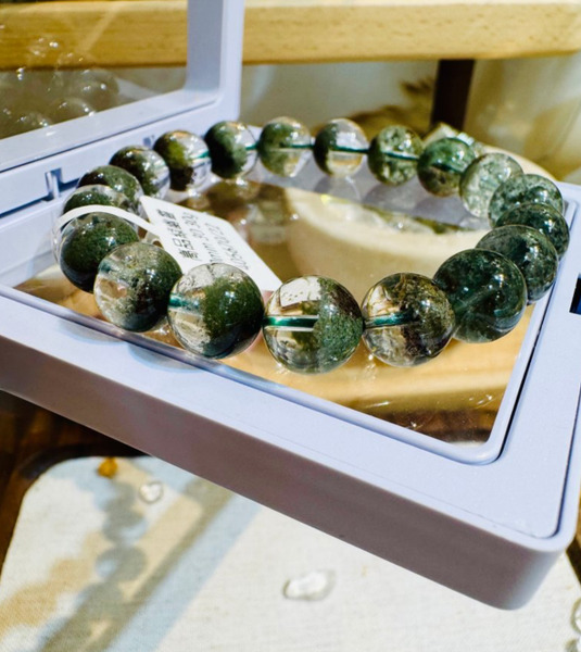 已預訂精品玻璃體濃色招財半盆青草綠幽靈10mm30.30g主正財事業貴人運