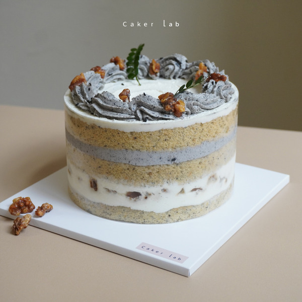 微光輕甜裸蛋糕｜芝麻核桃