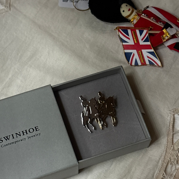 18K 鍍 （金/銀）Rose 女爵別針