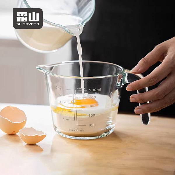 【日本霜山】可微波耐熱玻璃量杯(附刻度)-500ml