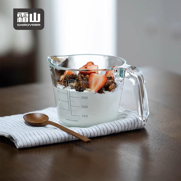 【日本霜山】可微波耐熱玻璃量杯(附刻度)-500ml