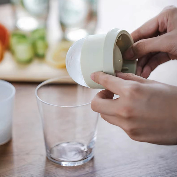 【日本霜山】球型矽膠製冰盒-多色可選