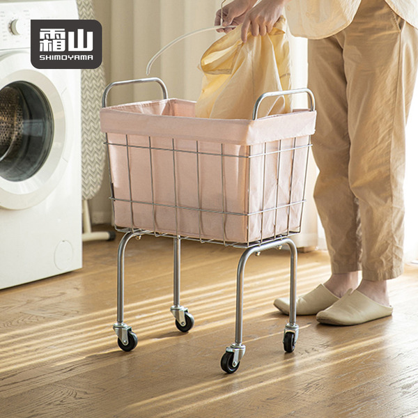 【日本霜山】鐵藝復古風移動式洗衣籃-多色可選