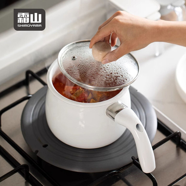 【日本霜山】單柄琺瑯牛奶鍋/湯鍋(附玻璃蓋)-1.9L