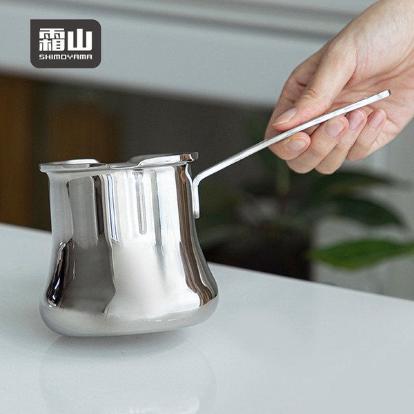 【日本霜山】不鏽鋼深型湯鍋/牛奶鍋(附刻度)-500ml