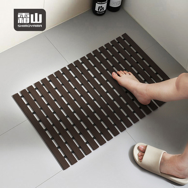 【日本霜山】折疊式PVC浴室防滑排水墊/止滑墊(67x43cm)-多色可選