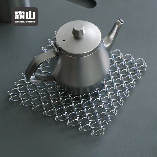 【日本霜山】時尚編織風304不鏽鋼方形隔熱墊/鍋墊