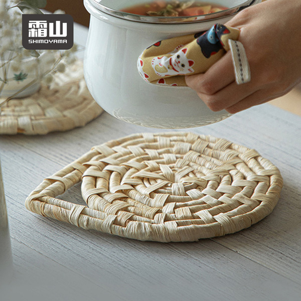 【日本霜山】可掛式文藝風玉米皮編織鍋墊/隔熱墊