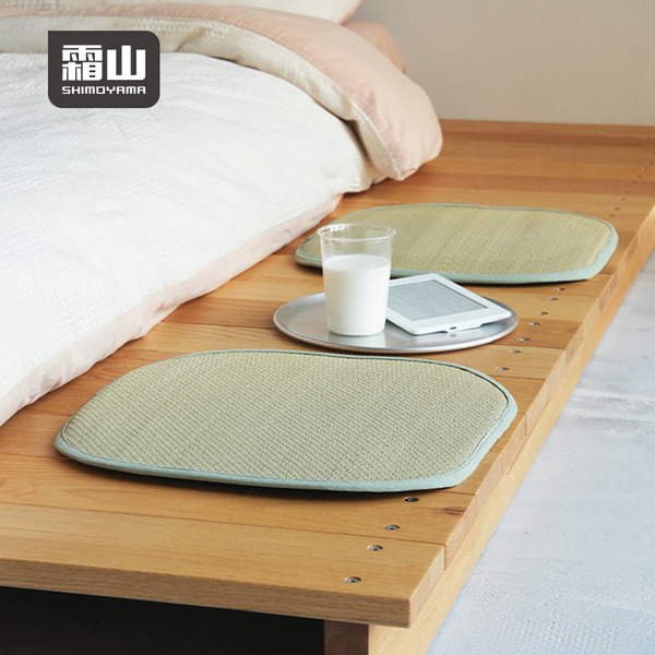 【日本霜山】天然藺草透氣方形椅墊/坐墊(37x37cm)