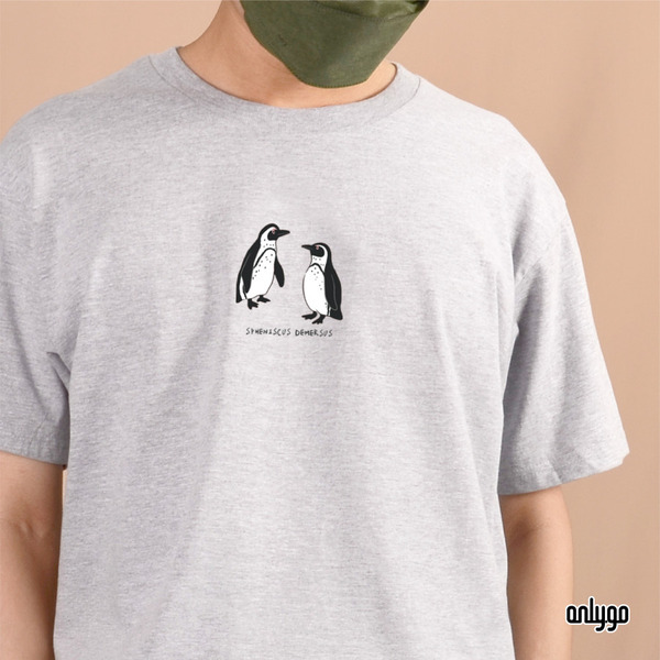 瀕危動物 T 恤（黑腳企鵝）
